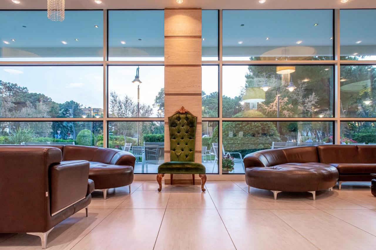 Hotel Adria Мілано-Маріттіма Екстер'єр фото