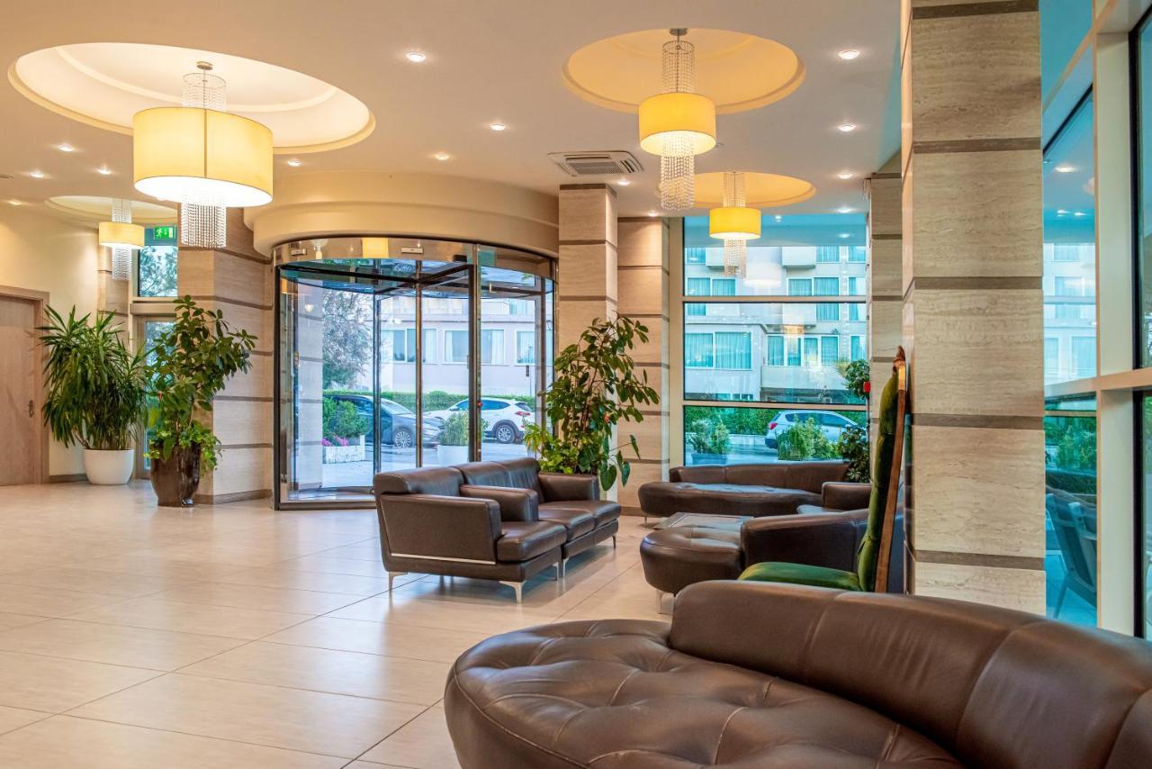 Hotel Adria Мілано-Маріттіма Екстер'єр фото