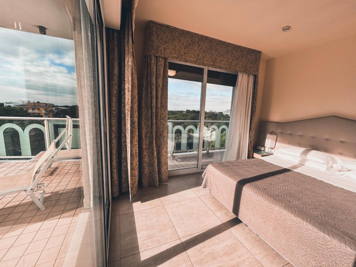 Hotel Adria Мілано-Маріттіма Екстер'єр фото